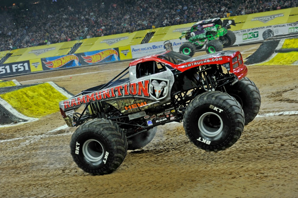 Monster Jam is Coming to Miami February 17 & 18! | Diary of a Working Mom